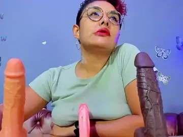 Stripchat Watch Live Sex Cams of Kaira_mosse