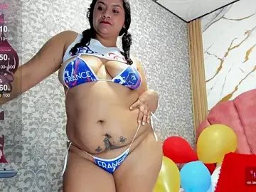Stripchat Live Porn of valeria_rivera1