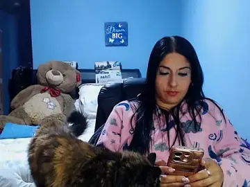 Stripchat Live Sex Cam of sahtlove1
