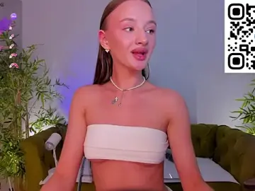 Stripchat Live Sex Cam of miiss__lulu