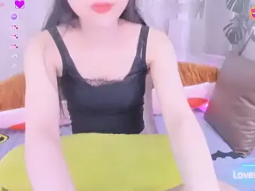 julialy_ from stripchat