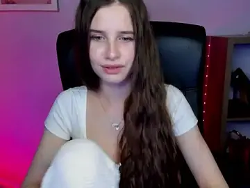LuxMaya from stripchat