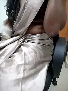 Stripchat Sex Chat of Tamilmallu-duskygirl03