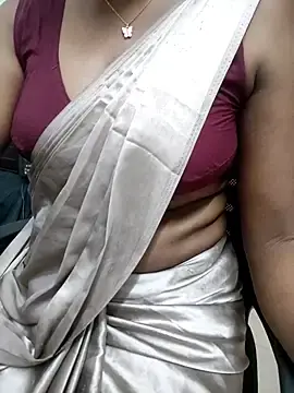 Stripchat Sex Cam of Tamilmallu-duskygirl03