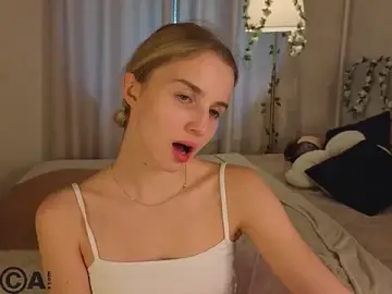 L1na_Reeds from stripchat