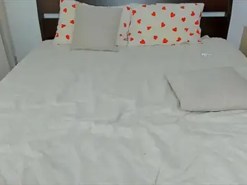 Stripchat Watch Live Sex Cams of Xloe_Queen