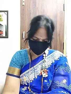 Stripchat Free Porn Cam of Tamil_white_beauty