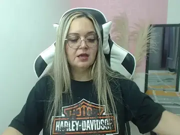 Stripchat Adult Webcams of samy_vsn