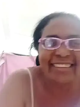 Stripchat Sex Cam of Chila78