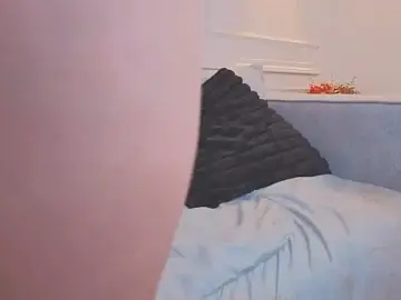 Stripchat Free Porn Cam of giigii_hadidd