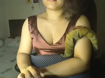 Stripchat Free Live Porn of queen_angel67