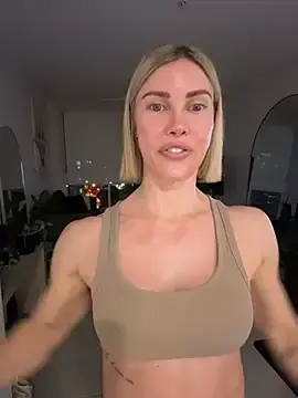 Stripchat Sex Cam of raeparks