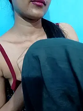 Stripchat Live Porn of C-u-t-e-Sh-a-r-ma_Ji