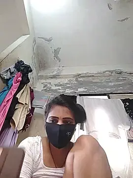 Stripchat Live Sex Cam of arti8080