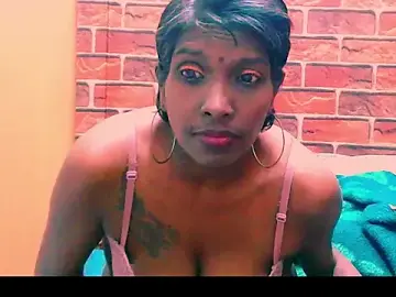 Fuckable_Nasty_MILF from stripchat