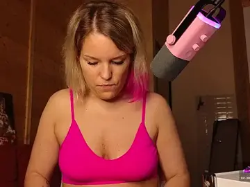 Stripchat Free Live Porn of Lady_Shine