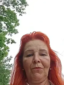 SandraCassandra from stripchat