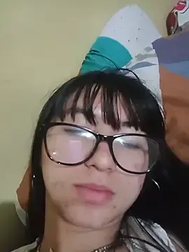 Stripchat Nude Webcam of Ema_01