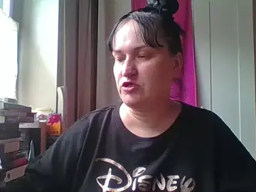 _squirty_cum_lady_ from stripchat
