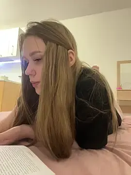 Stripchat Watch Live Sex Cams of Marylallka5