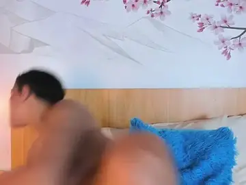 Stripchat Watch Live Sex Cams of Laura_Torress