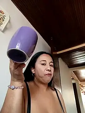 _Dr-Luna_1 from stripchat