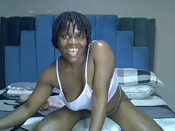 Stripchat Adult Webcam of melanin_moon