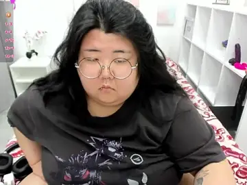 Nadine_asian from stripchat