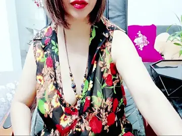 Stripchat Adult Webcam of Miu-Le