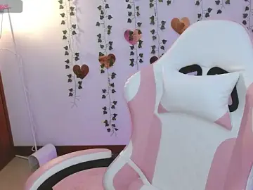 Stripchat Free Porn Cam of hellokitty__valery