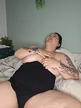 Stripchat Best live sex cam show of Saucy-Serenity