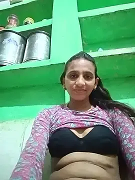Stripchat Adult Webcams of Baby__Shreya