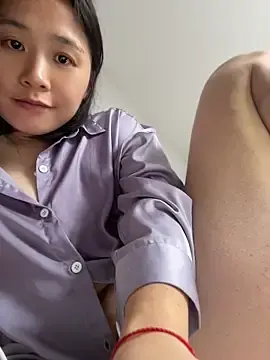 Stripchat Free Live Porn of Iridessa-