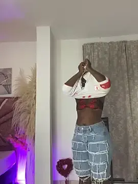 Stripchat Best live sex cam show of ZahhyFrequency