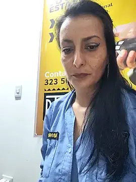 ALEJANDRA__28 from stripchat