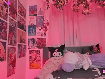 Stripchat Best Webcam of MissCurvyTop