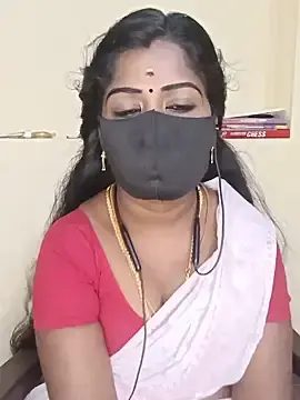 Stripchat Adult Webcam of tamilammukuttyy