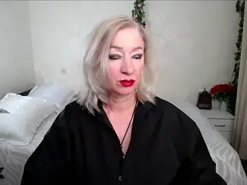 Stripchat Live Sex Cam of hunters_woman