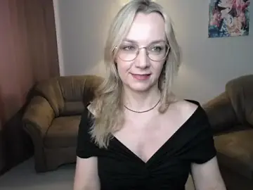 Stripchat Free Live Porn of Ava_Elior