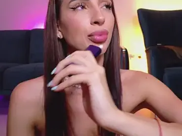 Stripchat Free Porn Cam of SiennaStar