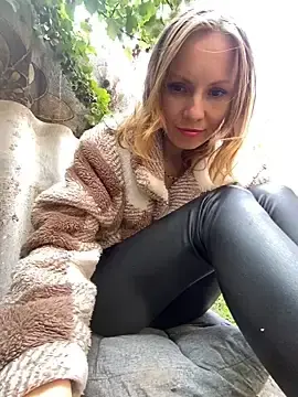 Stripchat Best Webcam of Anita-Smith
