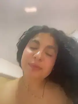 Stripchat Live Porn of Yassy_11