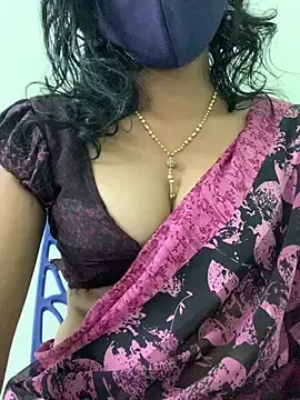 Stripchat Live Sex Cam of honeygirl6996
