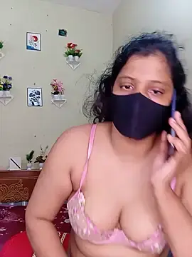 Rose-luckey from stripchat