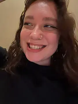 Stripchat Sex Chat of lucy-joy