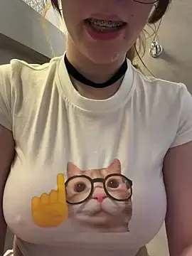 Stripchat Watch Live Sex Cams of _nobara__