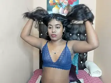 Stripchat Adult Webcam of FOXY_LUNA