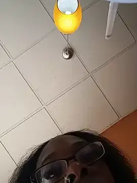 Stripchat Free Porn Cam of Jasmine_FullsShine