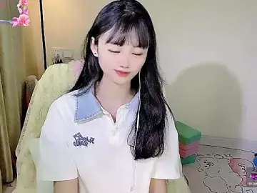 Luoluo-520 from stripchat