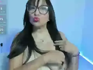 Stripchat Adult Webcam of dalia_milf_co